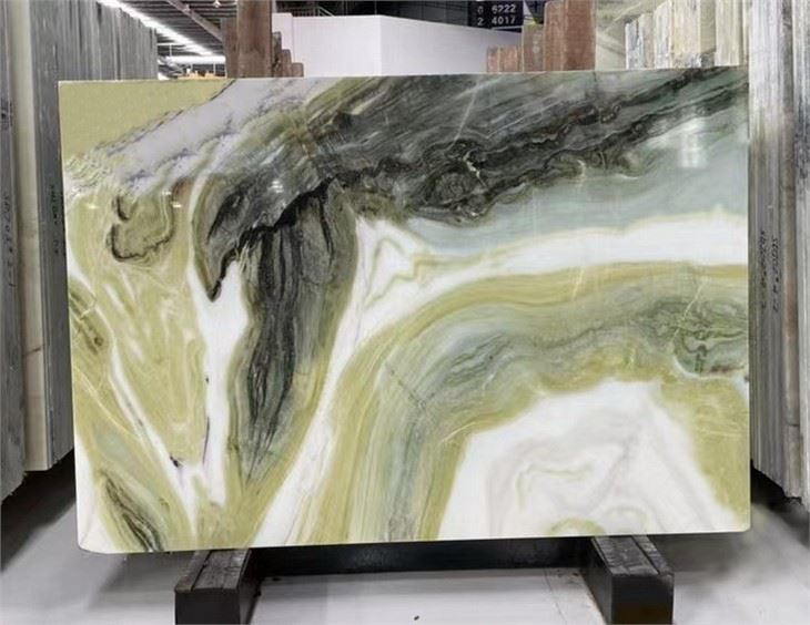 Dalles de marbre vert rêveur