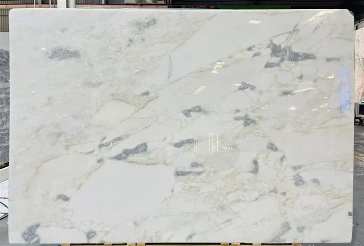 Grand marbre blanc