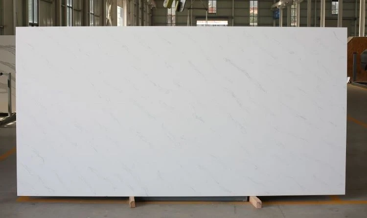 Quartz blanc yougoslave